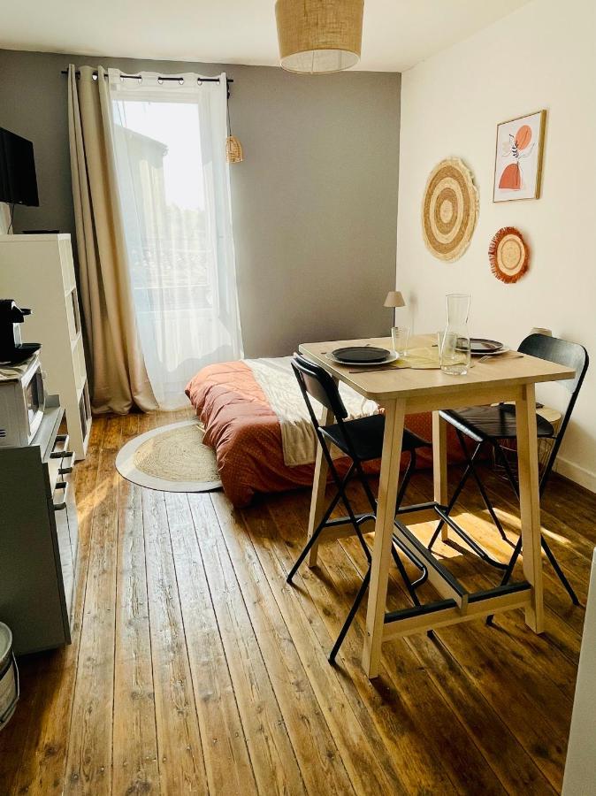 Appartement Studio L'Instant à Angoulême Extérieur photo